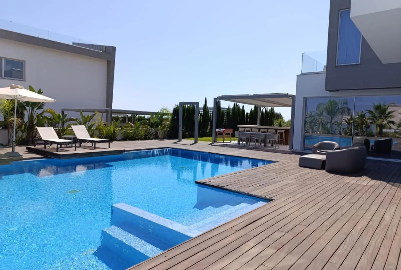Seaview Luxury Villas Ayia Napa